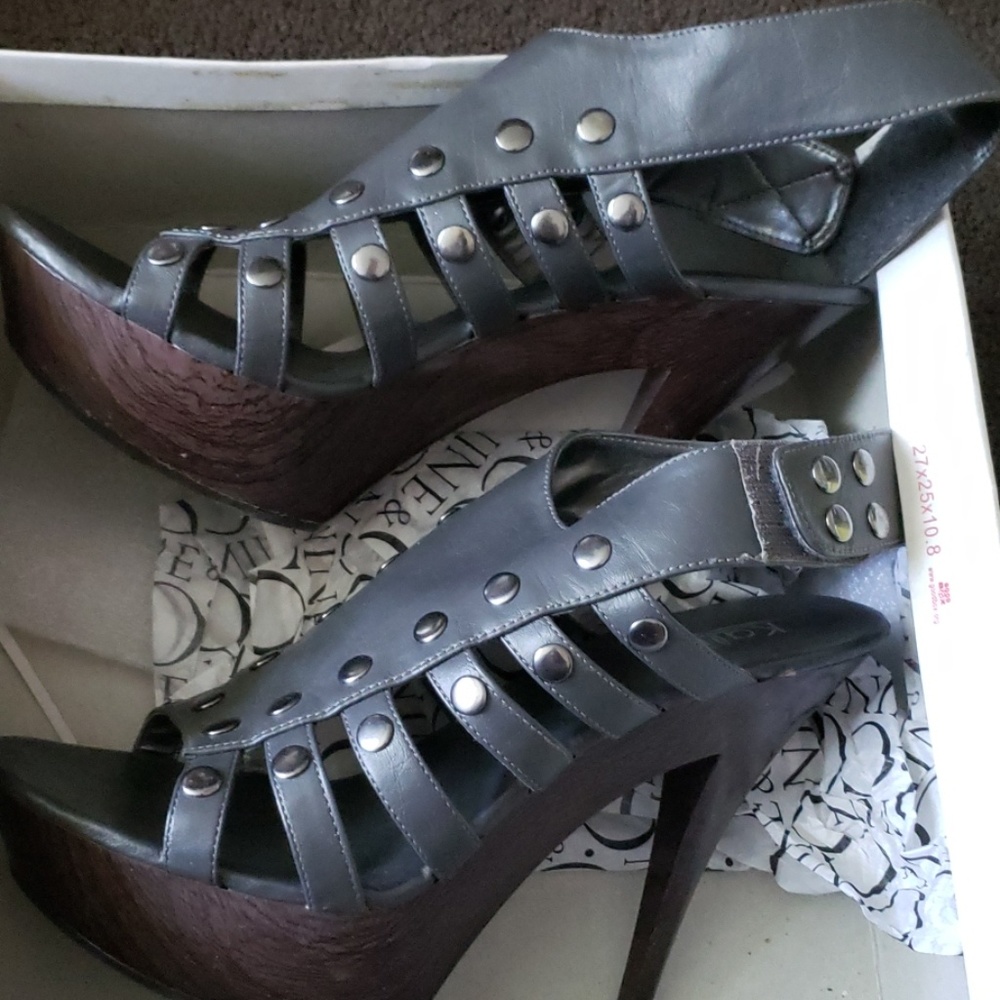 Kali Shoes